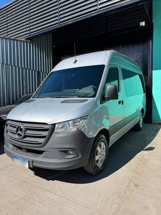 MERCEDES-BENZ SPRINTER 2.2 CDI DIESEL VAN 416 LONGO 16L MANUAL
